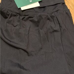 HALARA Classic Black Shorts